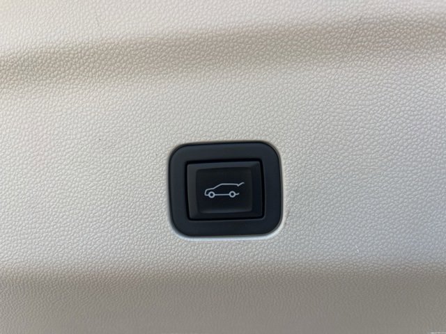 Used 2023 Cadillac Escalade Sport Platinum image 8