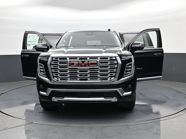New 2026 GMC Yukon XL Denali w/ Denali Reserve Package AWD/4WD image 32