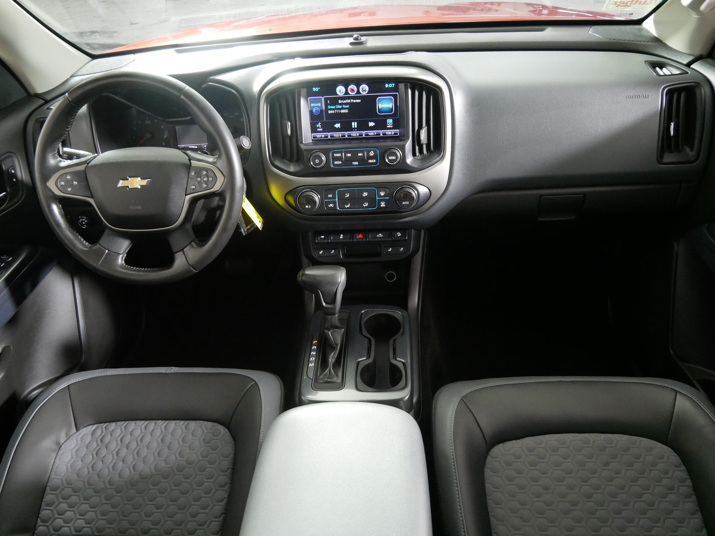 Used 2015 Chevrolet Colorado Z71 AWD/4WD image 10