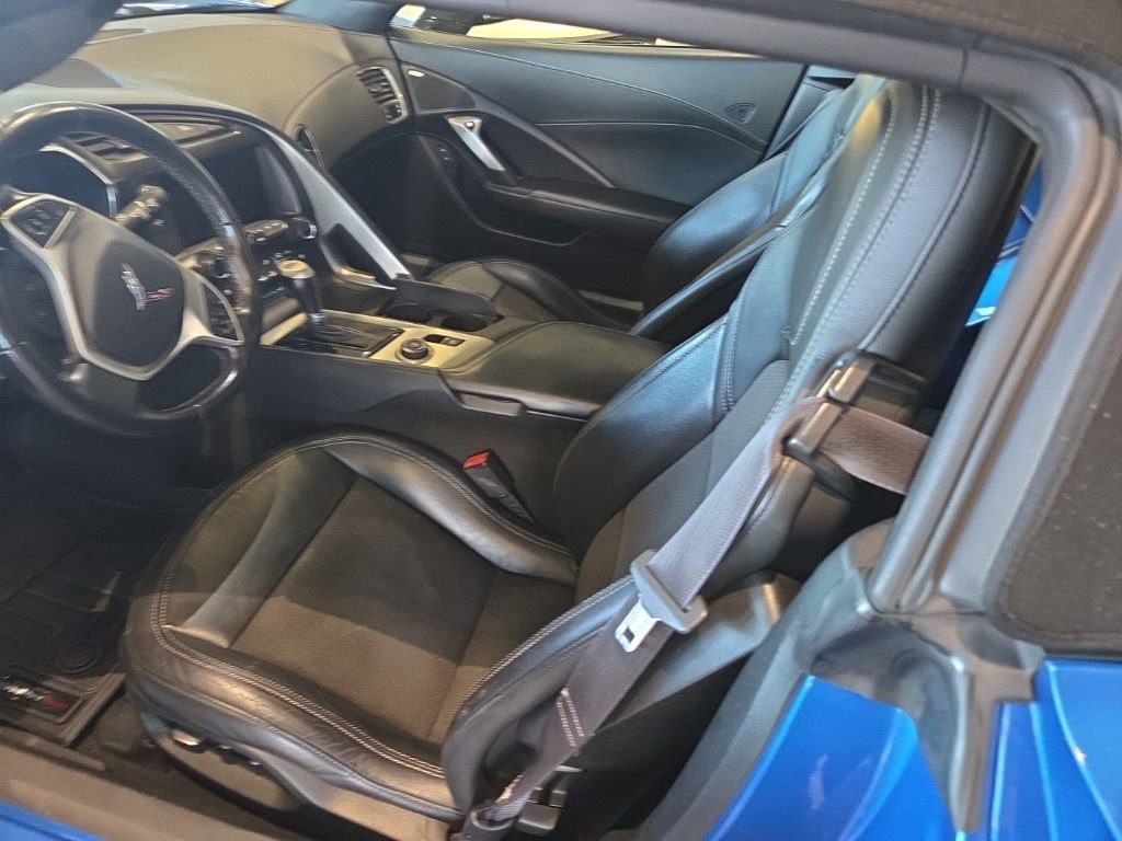 Used 2014 Chevrolet Corvette Z51 w/ 3LT Preferred Equipment Group image 10