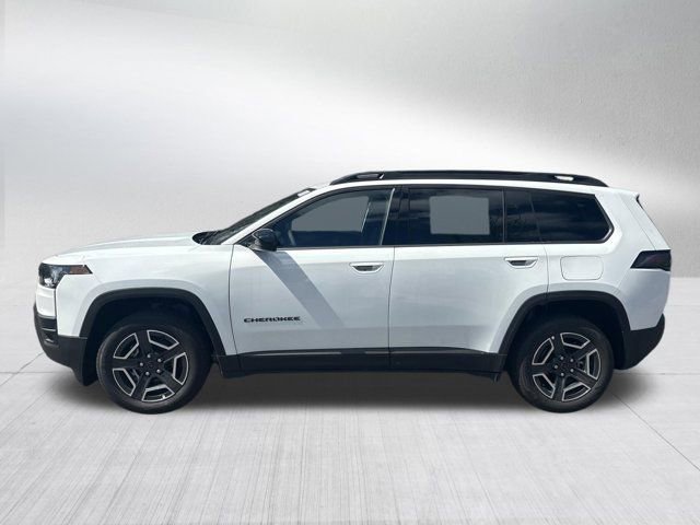New 2026 Jeep Cherokee Laredo image 8