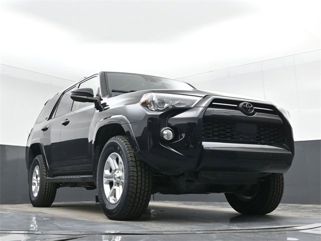 Used 2020 Toyota 4Runner SR5 image 33