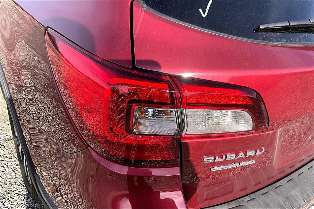 Used 2016 Subaru Outback 2.5i Limited image 28