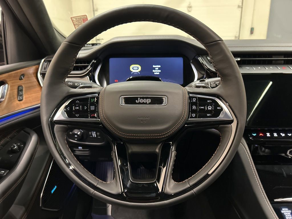 New 2026 Jeep Grand Cherokee L Summit AWD/4WD image 19