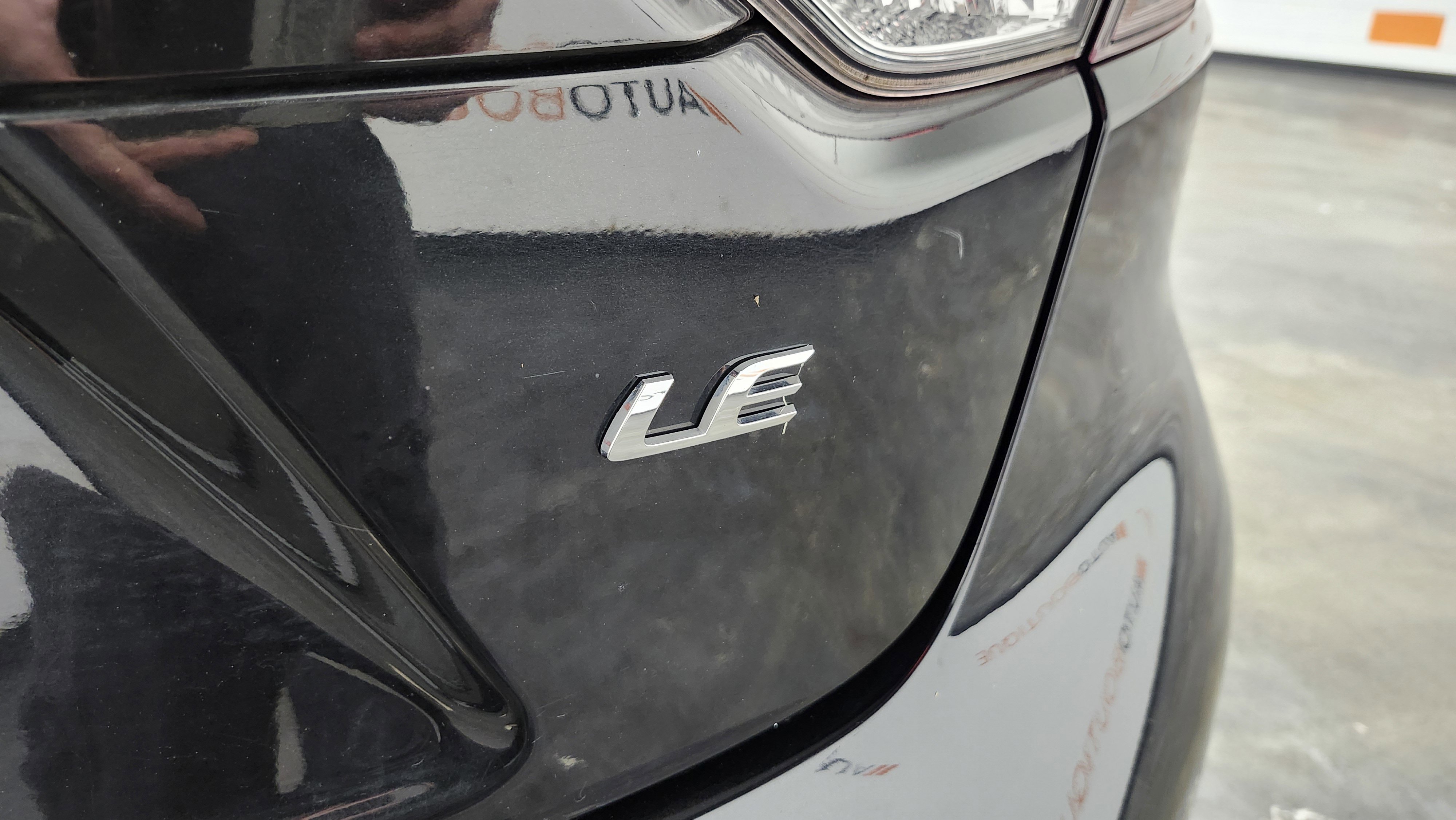 Used 2022 Toyota Corolla LE image 19