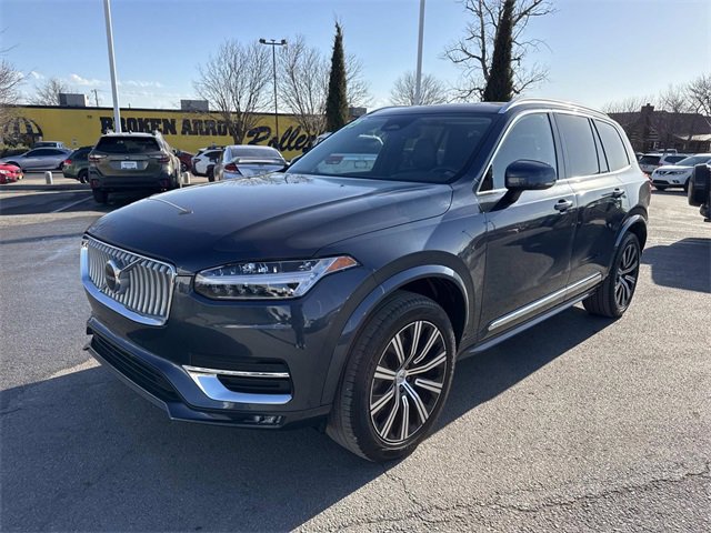 Used 2025 Volvo XC90 B5 Core image 9