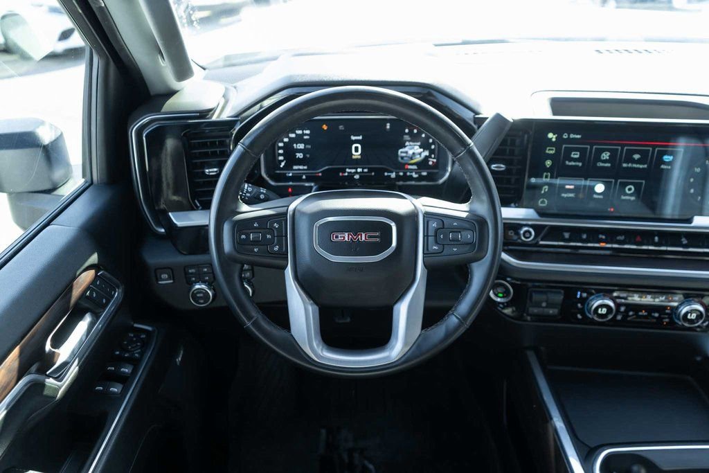 Used 2024 GMC Sierra 2500 SLT w/ SLT Premium Package image 16