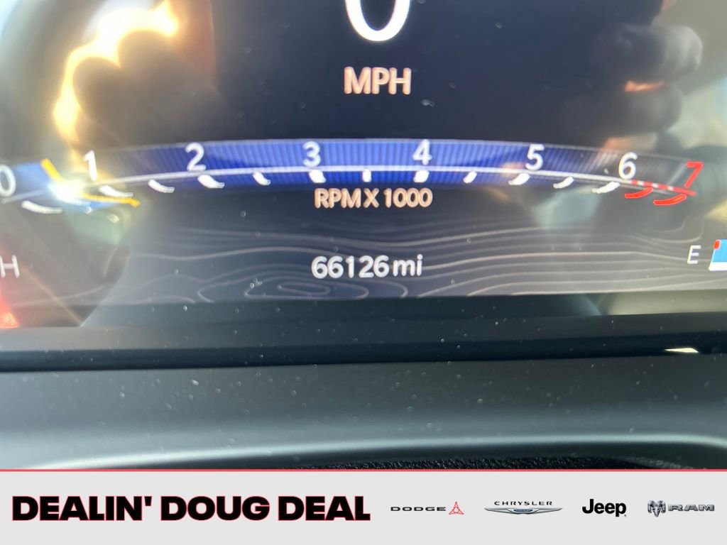 Used 2023 Jeep Grand Cherokee L Laredo image 17