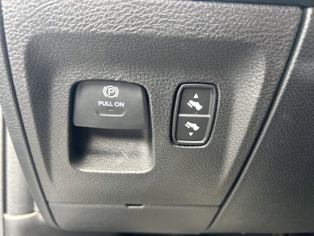 Used 2025 RAM 1500 Laramie image 16