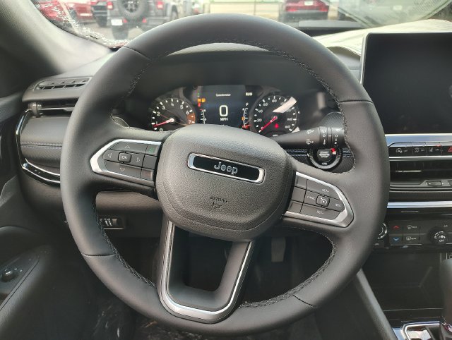 New 2026 Jeep Compass Latitude AWD/4WD image 14