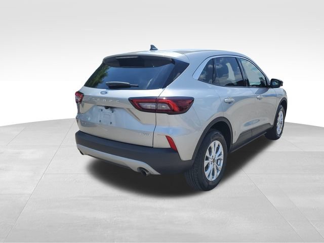 Used 2023 Ford Escape Active AWD/4WD image 4
