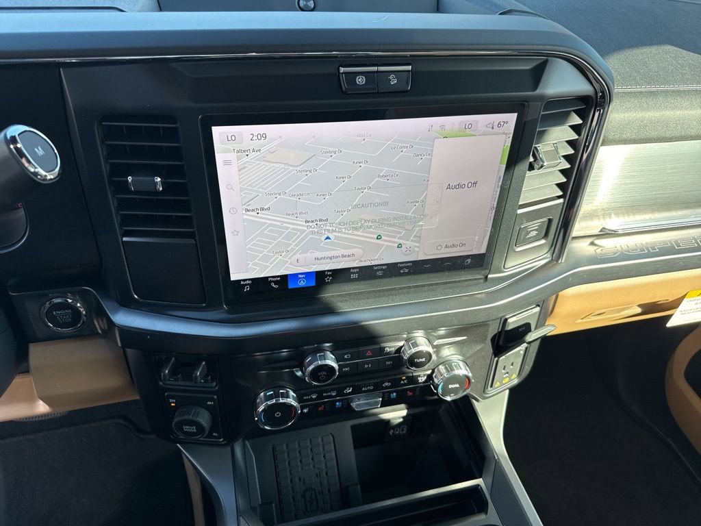 Used 2026 Ford F450 Lariat w/ FX4 Off-Road Package image 28