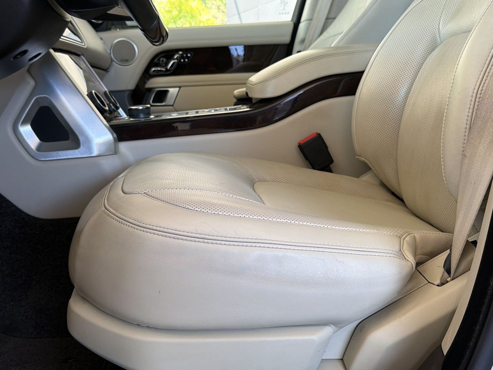 Used 2018 Land Rover Range Rover HSE AWD/4WD image 5
