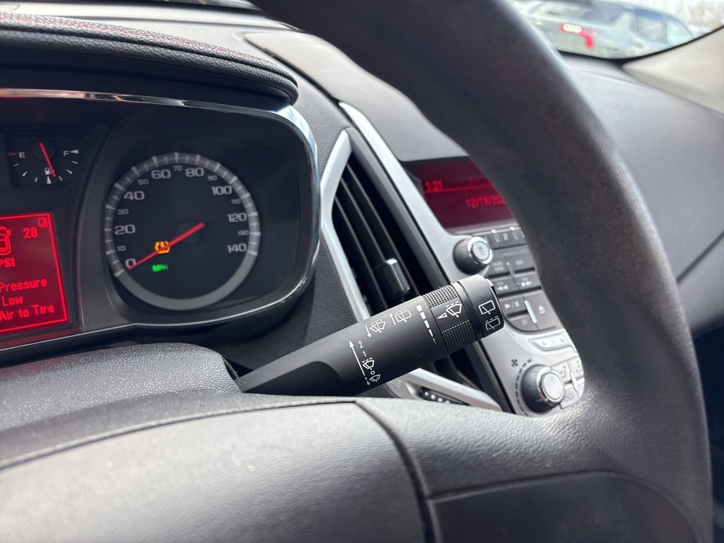 Used 2010 GMC Terrain SLE image 23