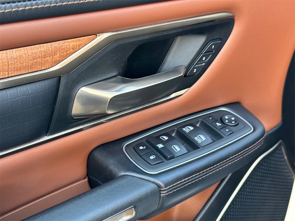 Used 2022 RAM 1500 Limited w/ Trailer Tow Group image 30