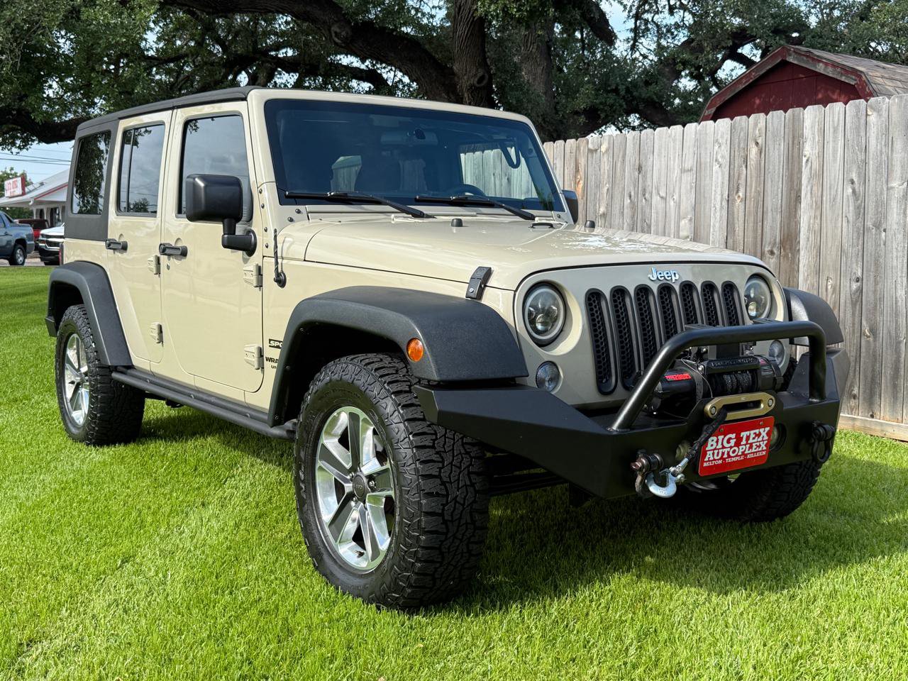 Used 2017 Jeep Wrangler Unlimited Sport image 2