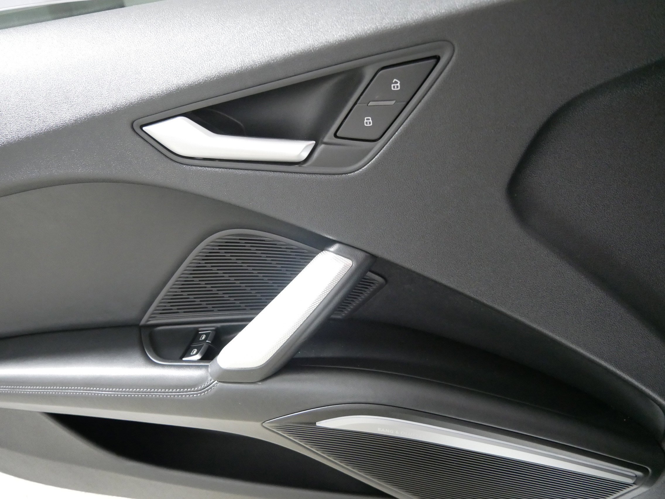 Used 2016 Audi TT 2.0T image 31