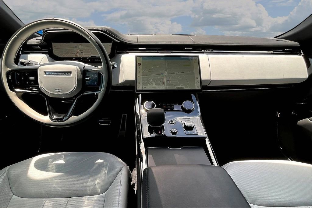 Used 2023 Land Rover Range Rover Sport SE Dynamic AWD/4WD image 7