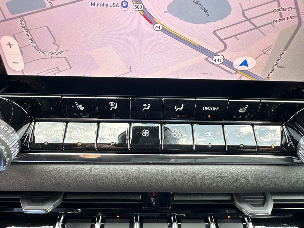 New 2025 GMC Canyon Elevation w/ Convenience Package image 25