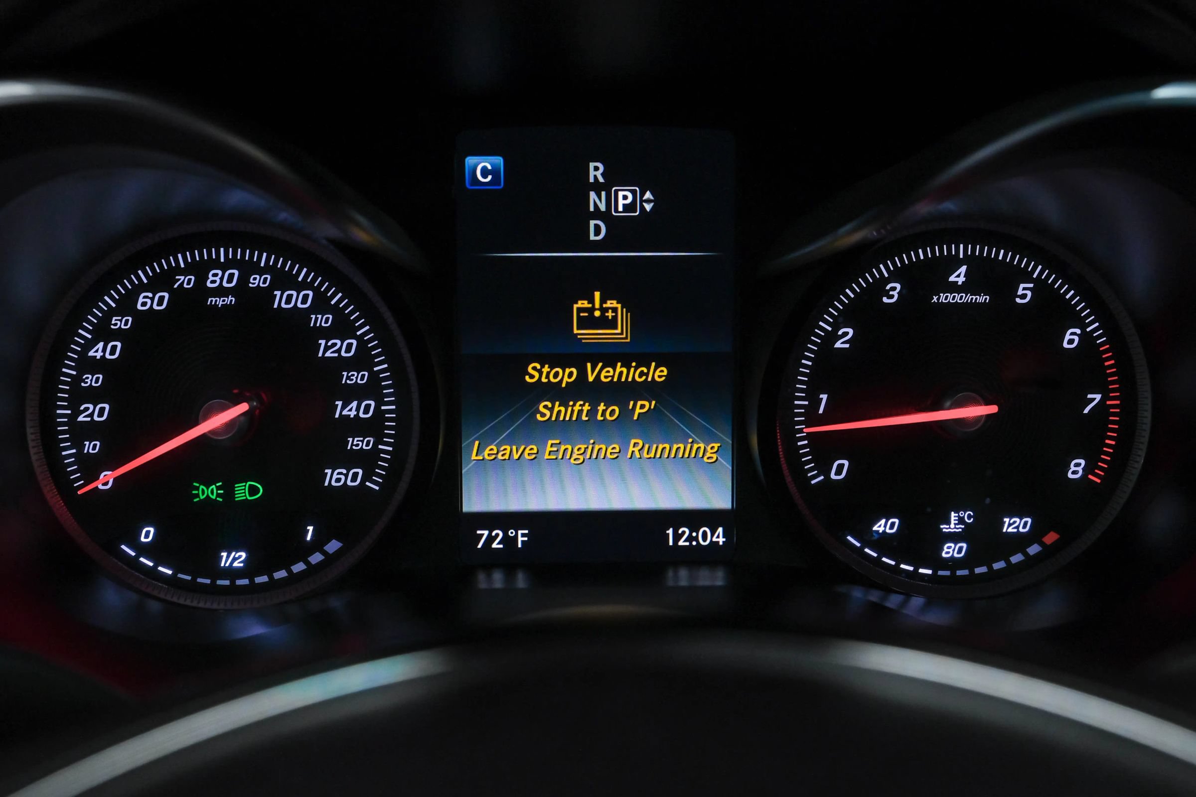 Used 2015 Mercedes-Benz C 300 Sedan image 19