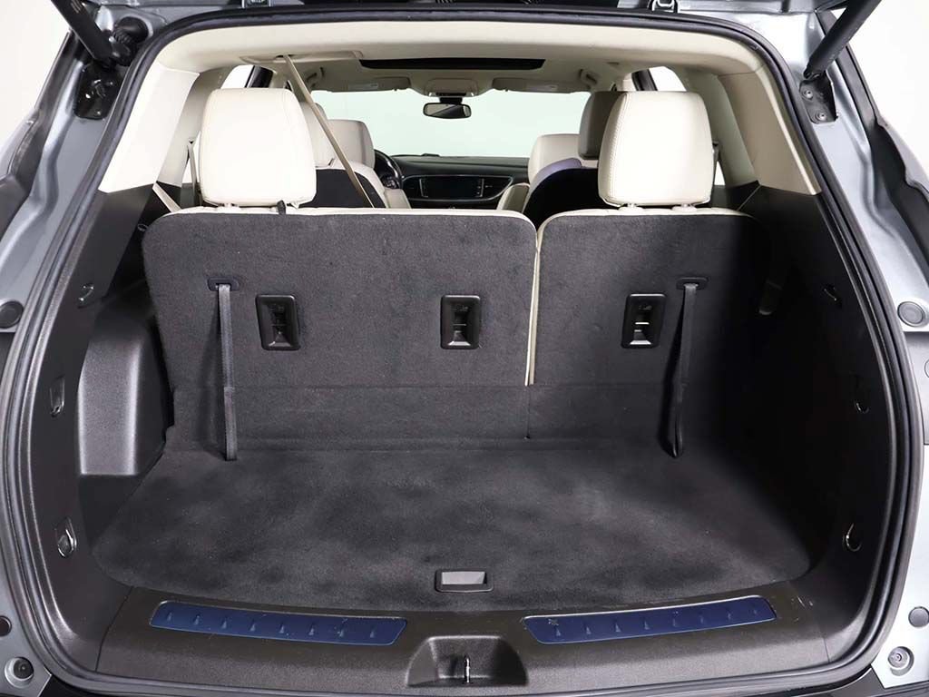 Used 2023 Buick Enclave Essence w/ Experience Buick Package AWD/4WD image 21