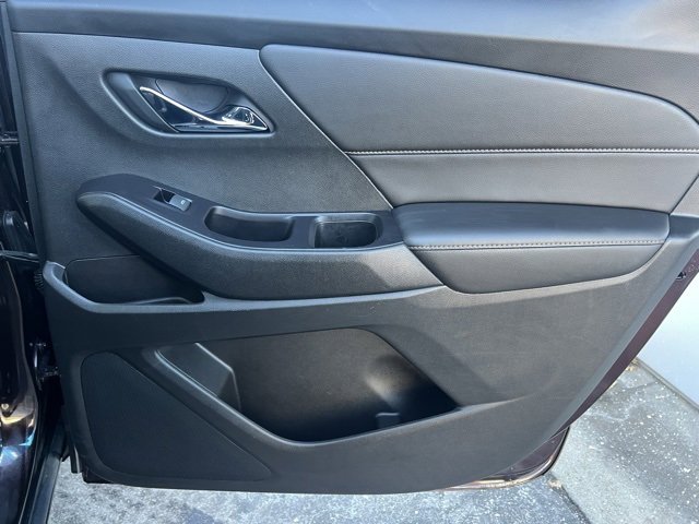 Used 2020 Chevrolet Traverse LT w/ Driver Confidence II Package image 24
