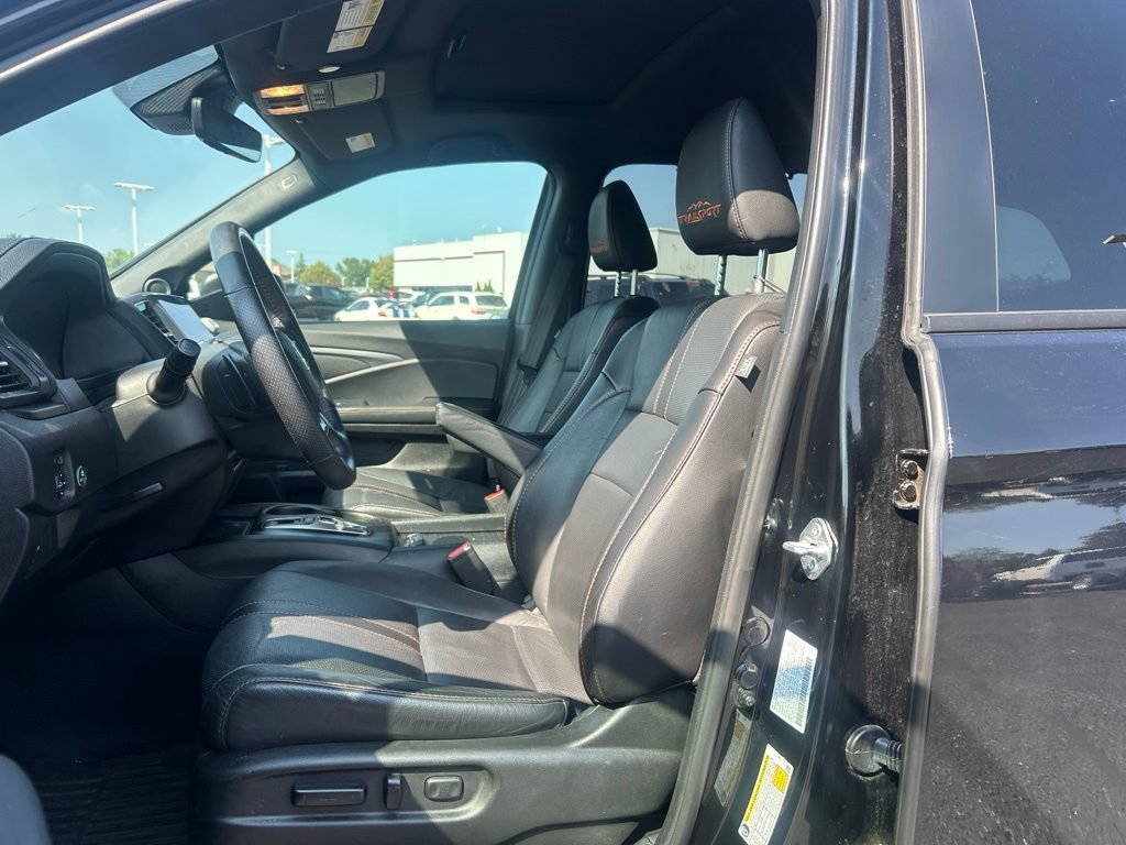 Used 2022 Honda Pilot TrailSport image 6