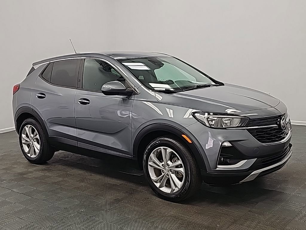 Used 2020 Buick Encore GX Preferred w/ Cold Weather Comfort Package image 2