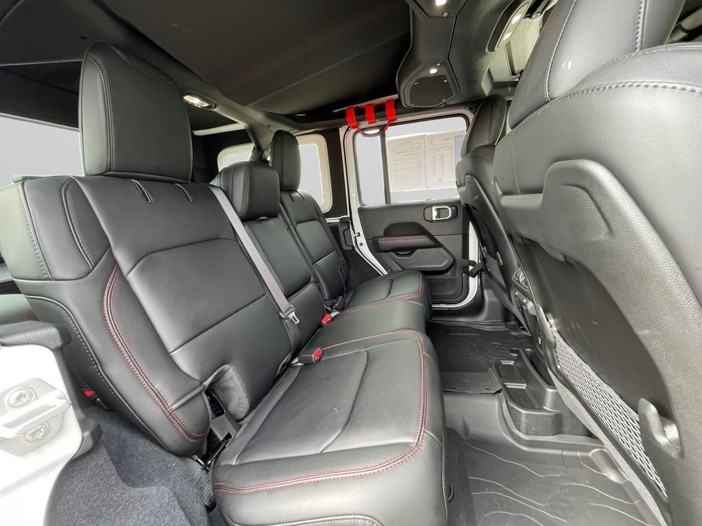 Used 2024 Jeep Wrangler Unlimited Rubicon AWD/4WD image 14