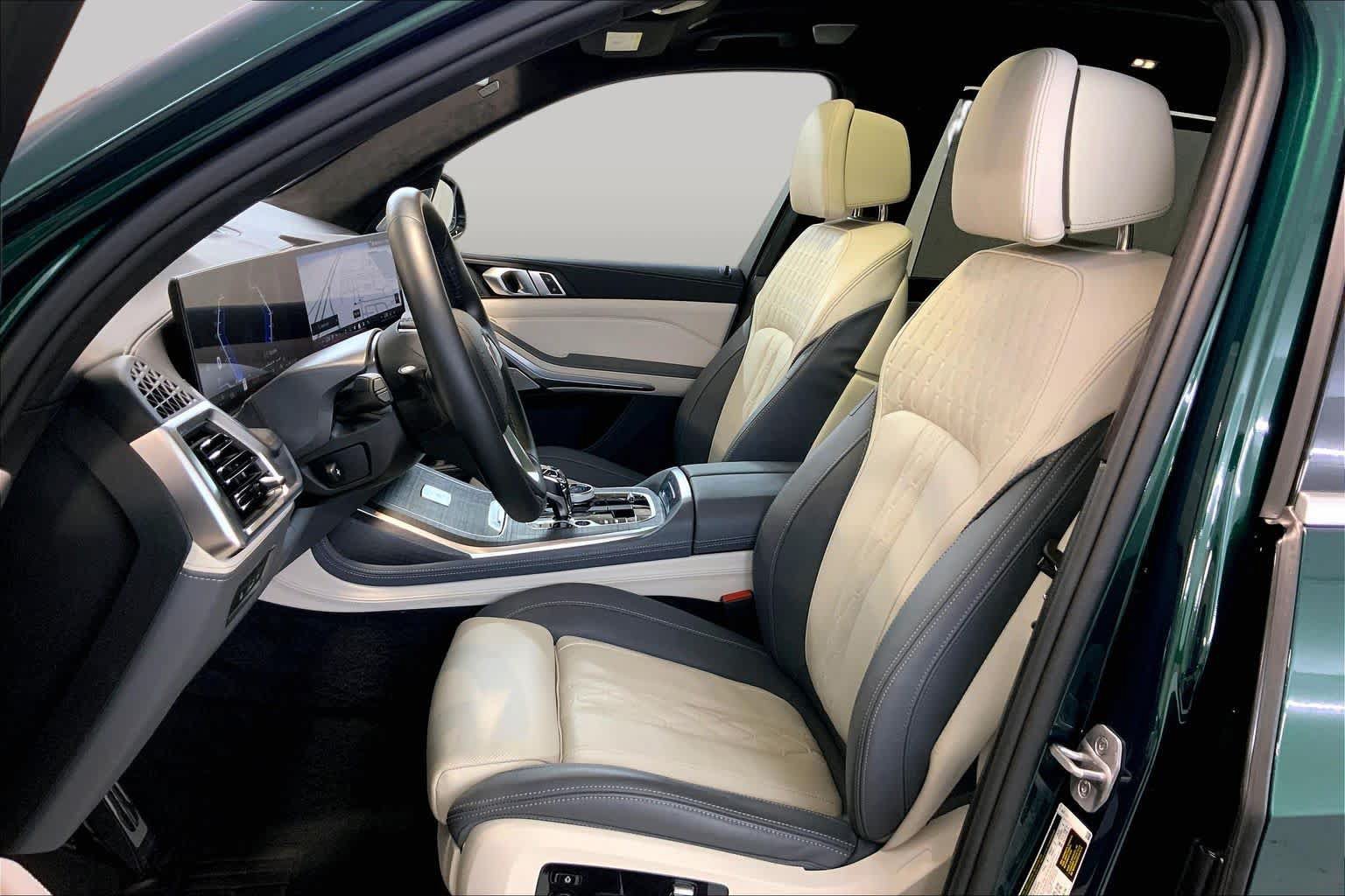 Used 2025 BMW ALPINA XB7 AWD/4WD image 7