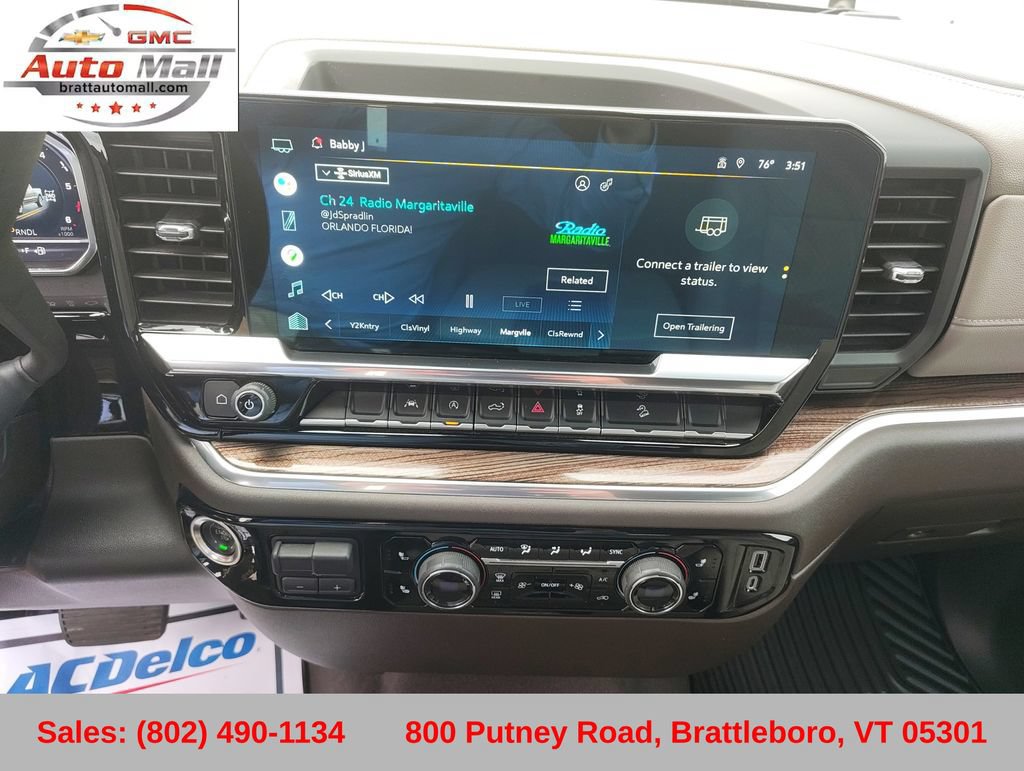 Used 2022 Chevrolet Silverado 1500 LT w/ Z71 Off-Road Package AWD/4WD image 20