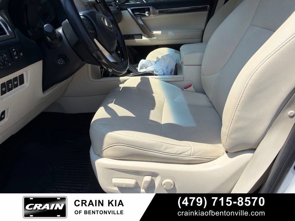 Used 2020 Lexus GX 460 Premium AWD/4WD image 17