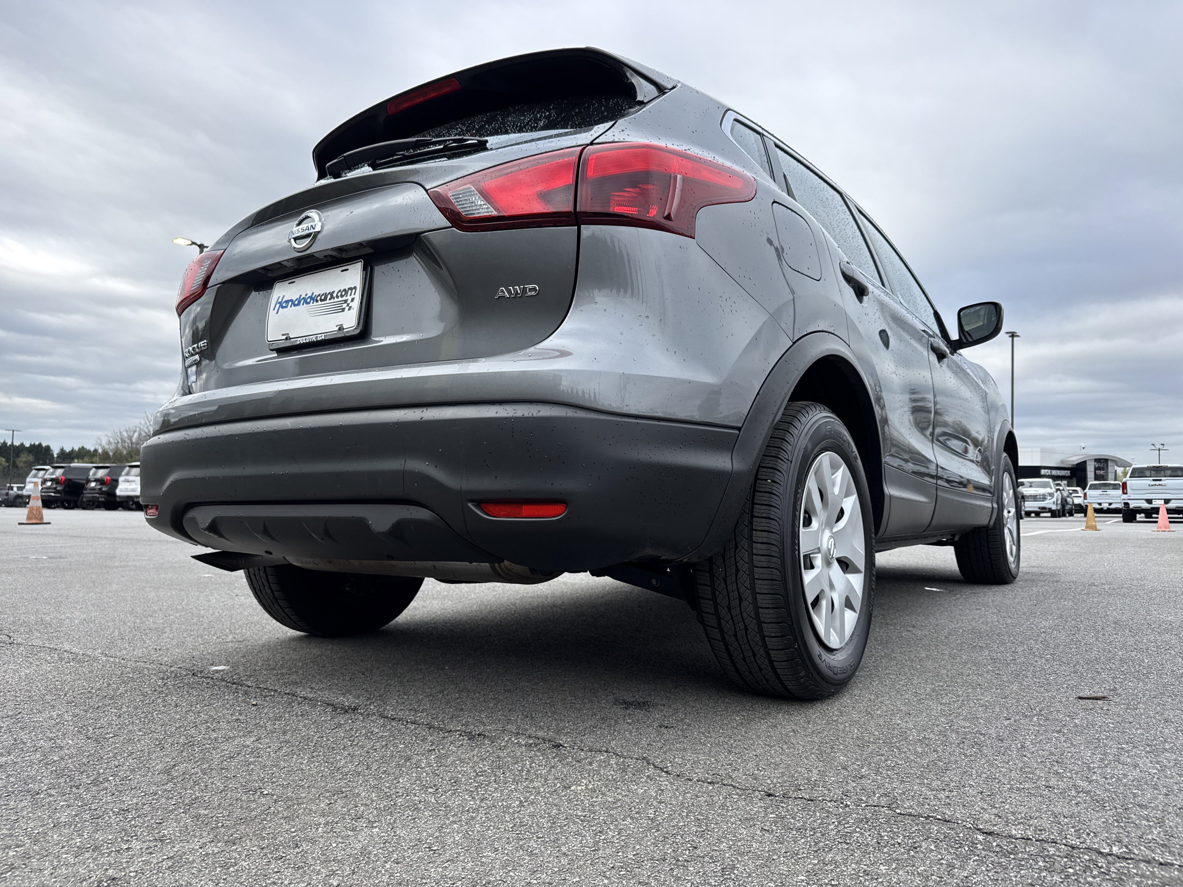 Used 2019 Nissan Rogue Sport S image 10