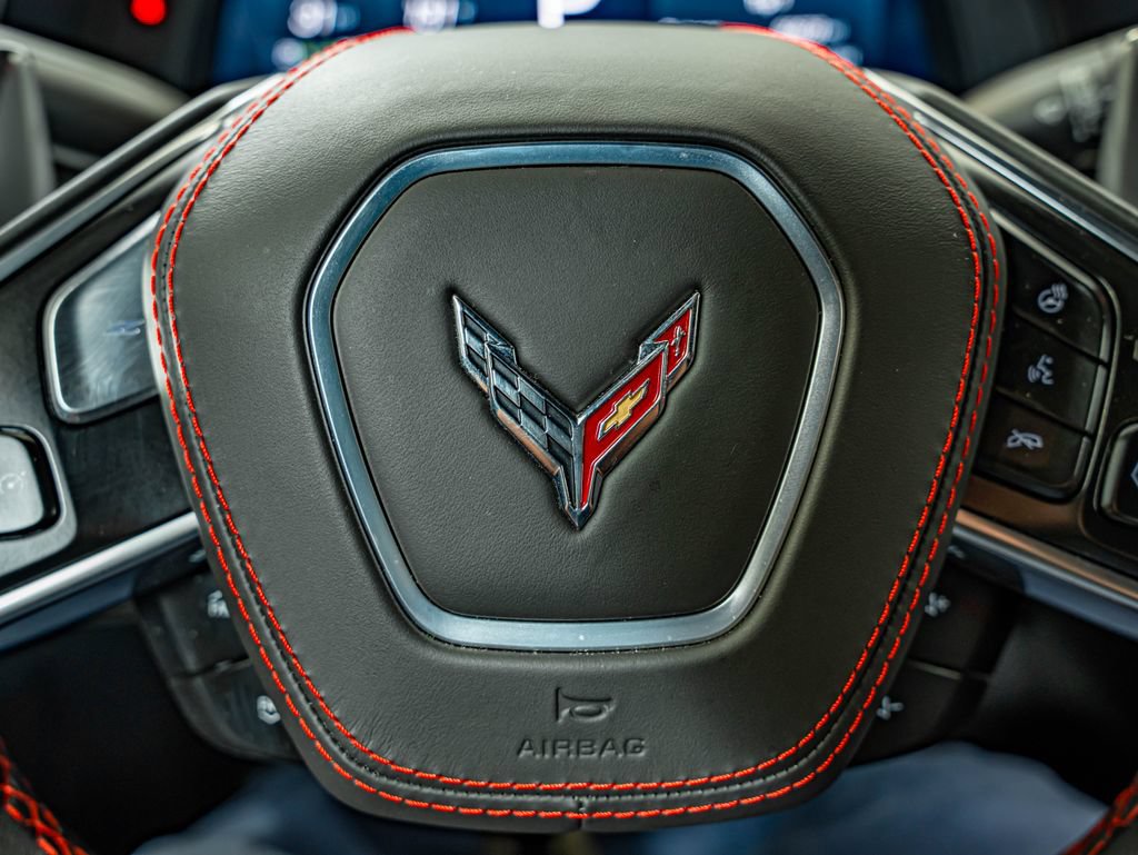 Used 2021 Chevrolet Corvette Stingray Premium Cpe w/ Z51 Performance Package RWD image 35