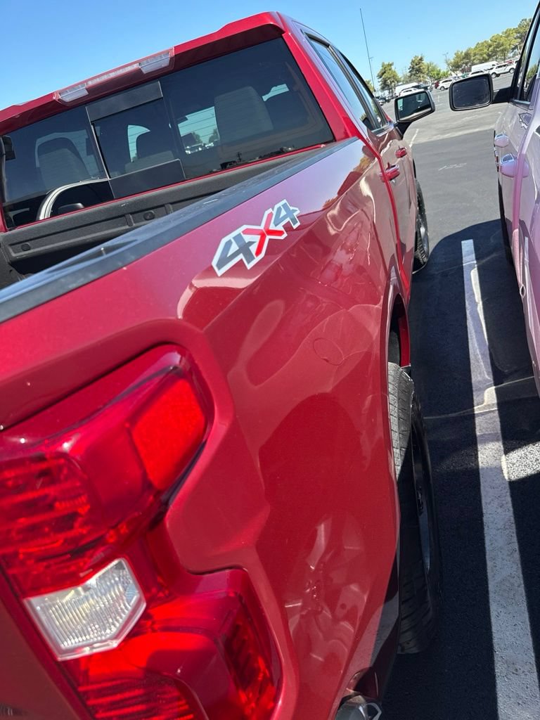 Used 2019 Chevrolet Silverado 1500 LT w/ All-Star Edition AWD/4WD image 13