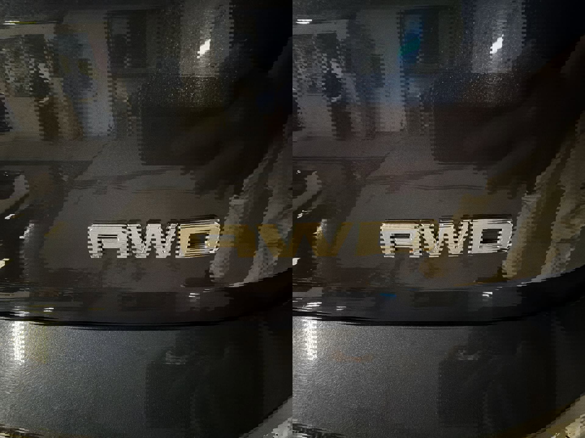 Used 2019 GMC Terrain Denali w/ Advanced Safety Package image 33