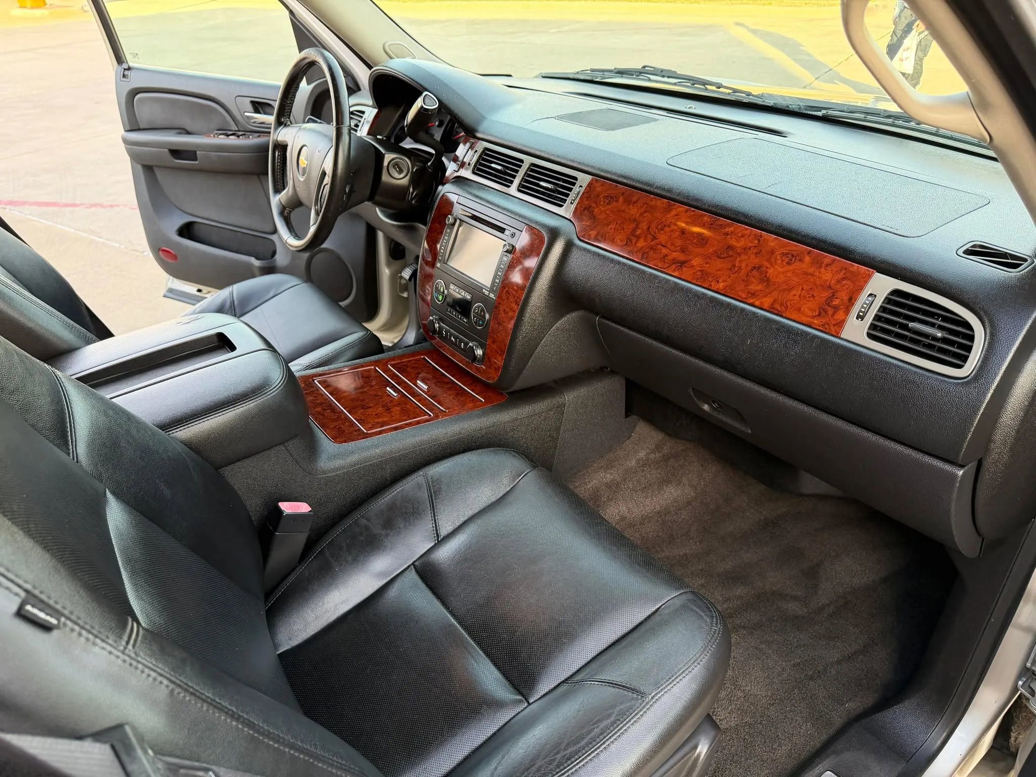 Used 2013 Chevrolet Tahoe LTZ image 20