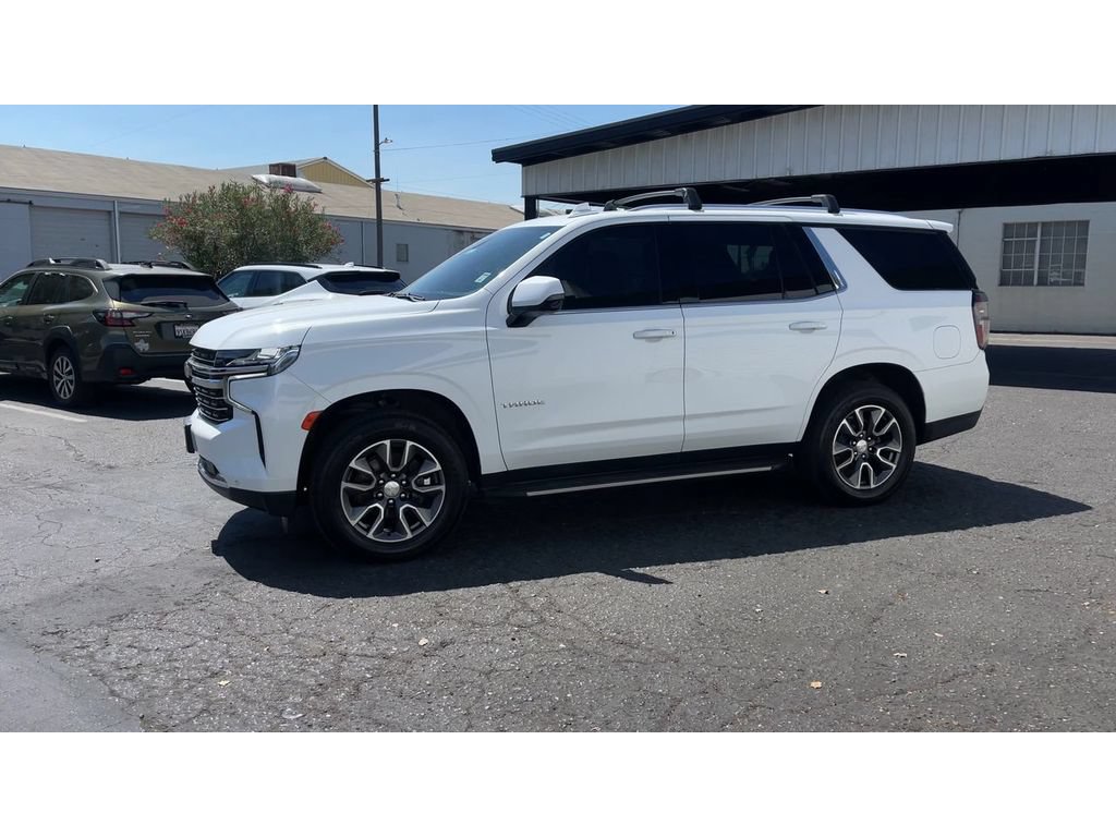 Certified 2022 Chevrolet Tahoe LT w/ Luxury Package AWD/4WD image 7