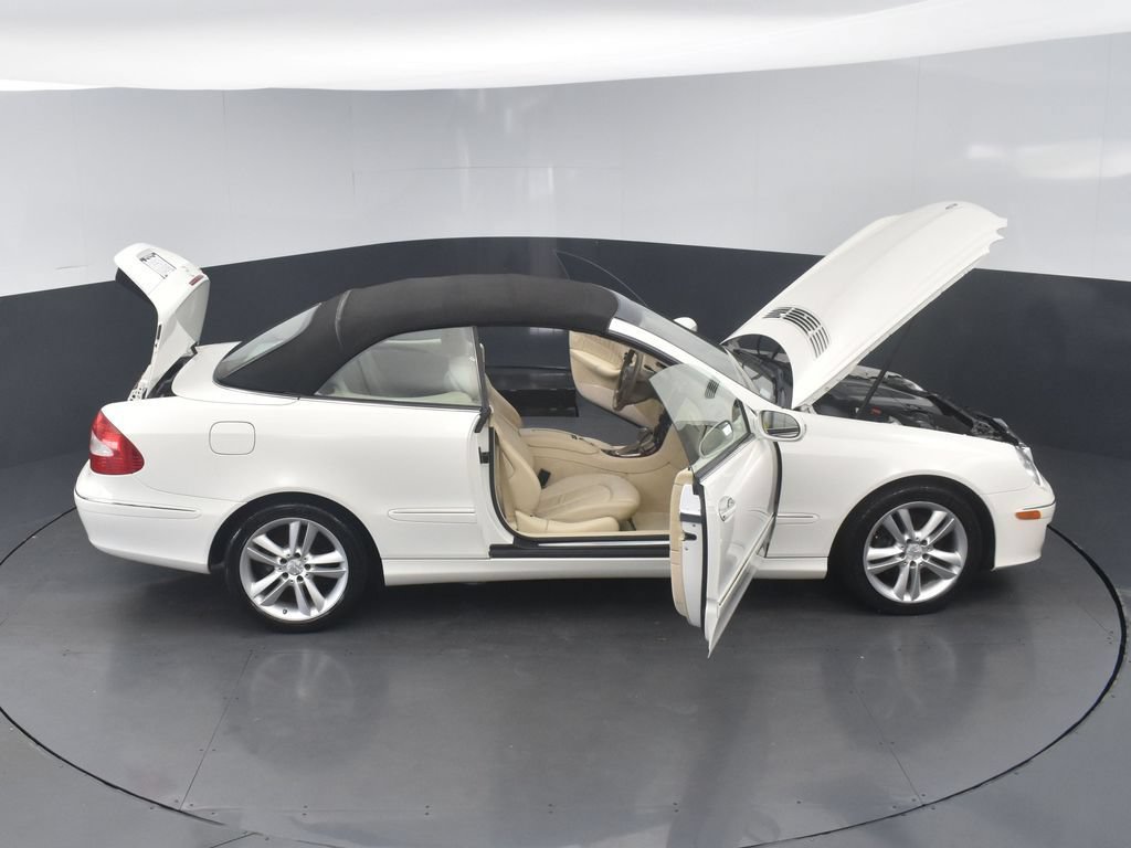 Used 2008 Mercedes-Benz CLK 350 Cabriolet image 30