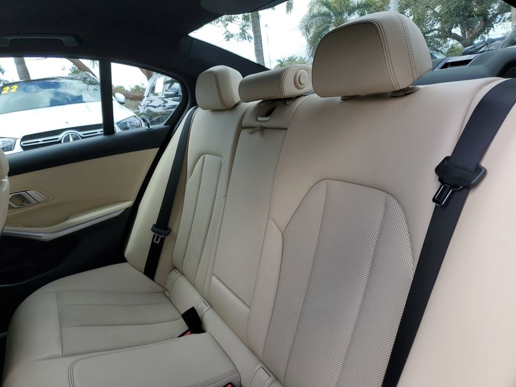 Used 2023 BMW 330i Sedan w/ Driving Assistance Package image 11