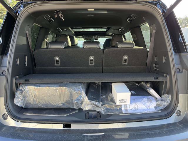 New 2026 INFINITI QX80 Autograph w/ Premium Cargo Package AWD/4WD image 5