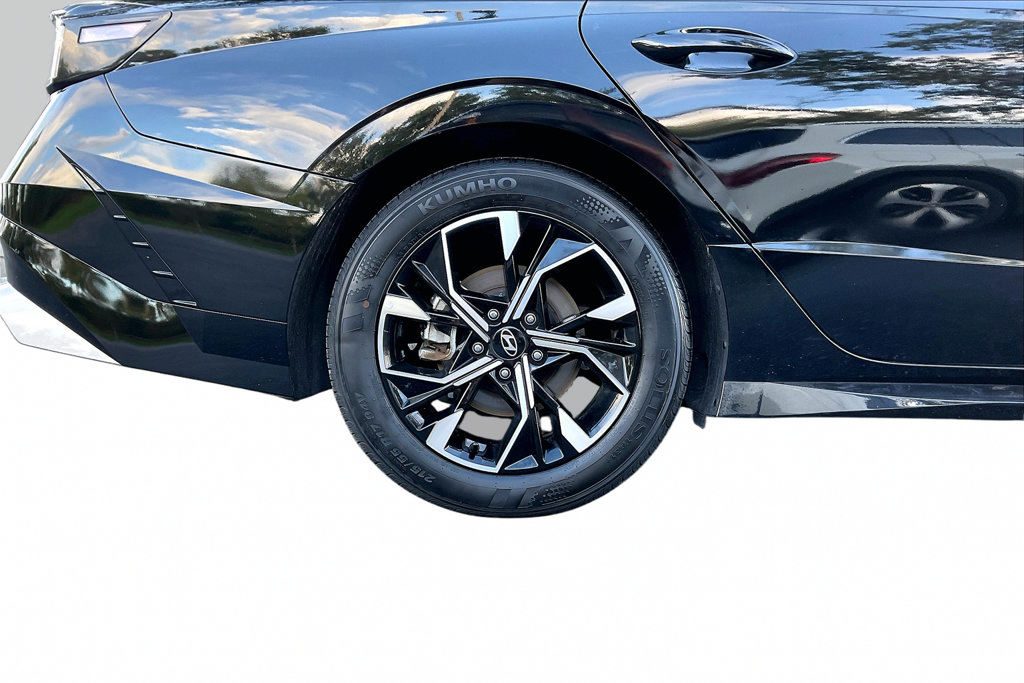 Used 2025 Hyundai Sonata SEL FWD image 34
