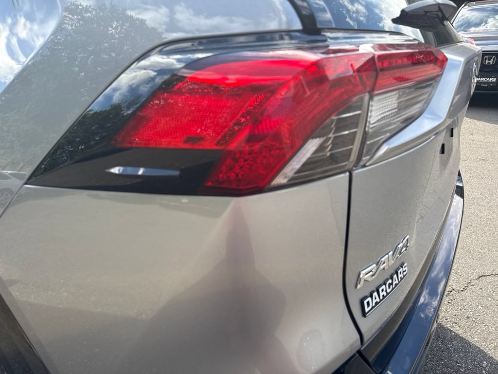 Used 2025 Toyota RAV4 XSE w/ Premium Package AWD/4WD image 8