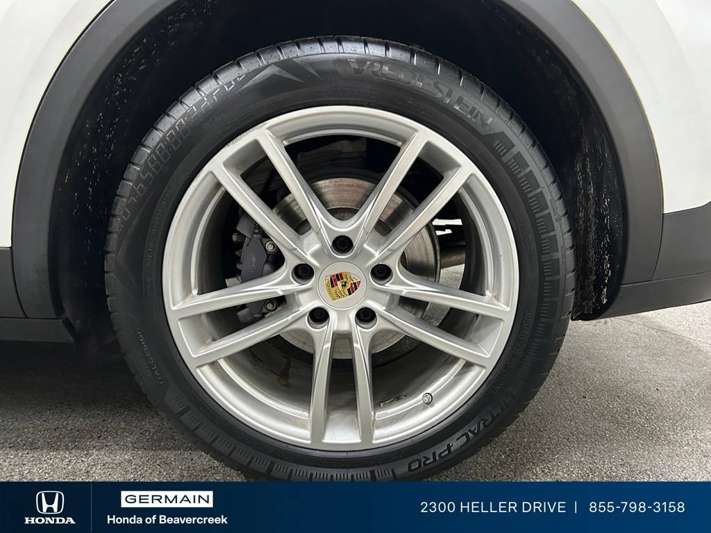 Used 2020 Porsche Cayenne AWD/4WD image 14