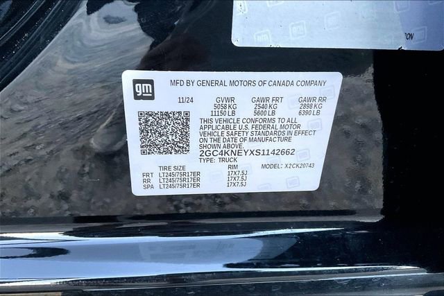 Used 2025 Chevrolet Silverado 2500 LT w/ Leather Package image 14