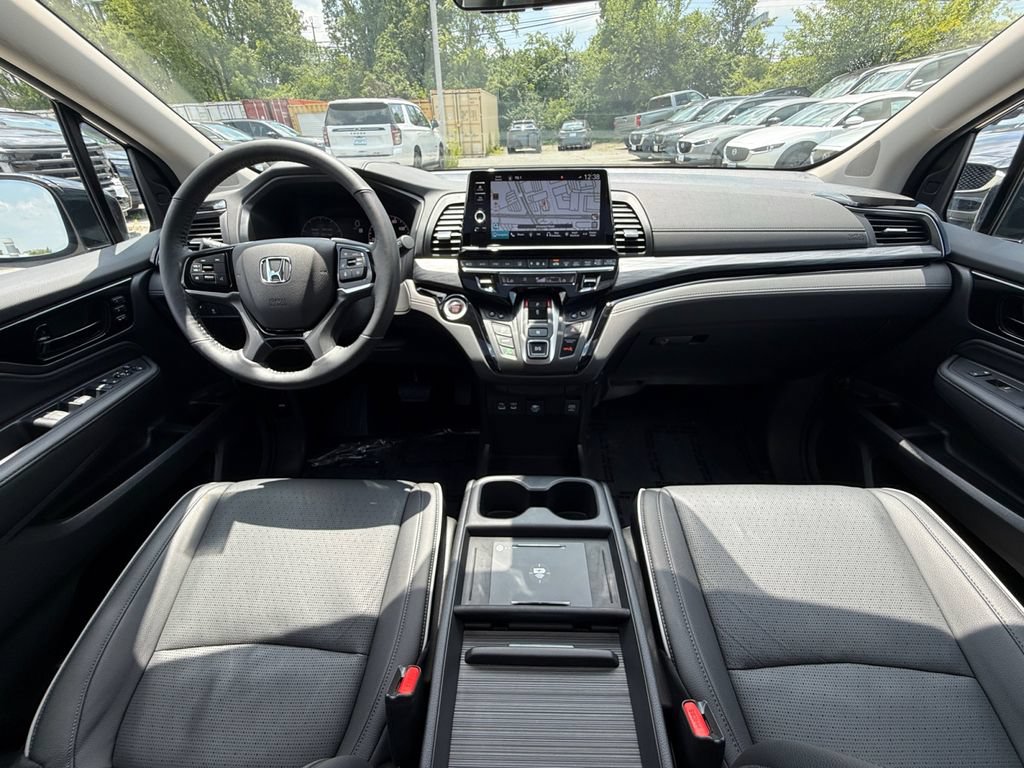 Used 2026 Honda Odyssey Elite image 26