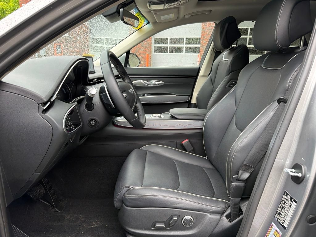 Used 2023 Genesis GV70 2.5T w/ Advanced Package AWD/4WD image 16