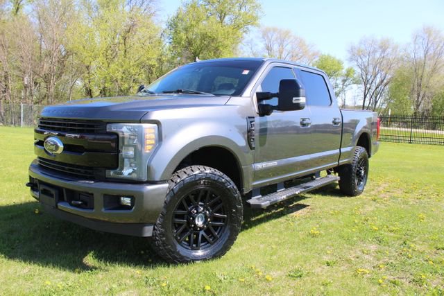 Used 2019 Ford F250 Lariat w/ Lariat Ultimate Package AWD/4WD image 1