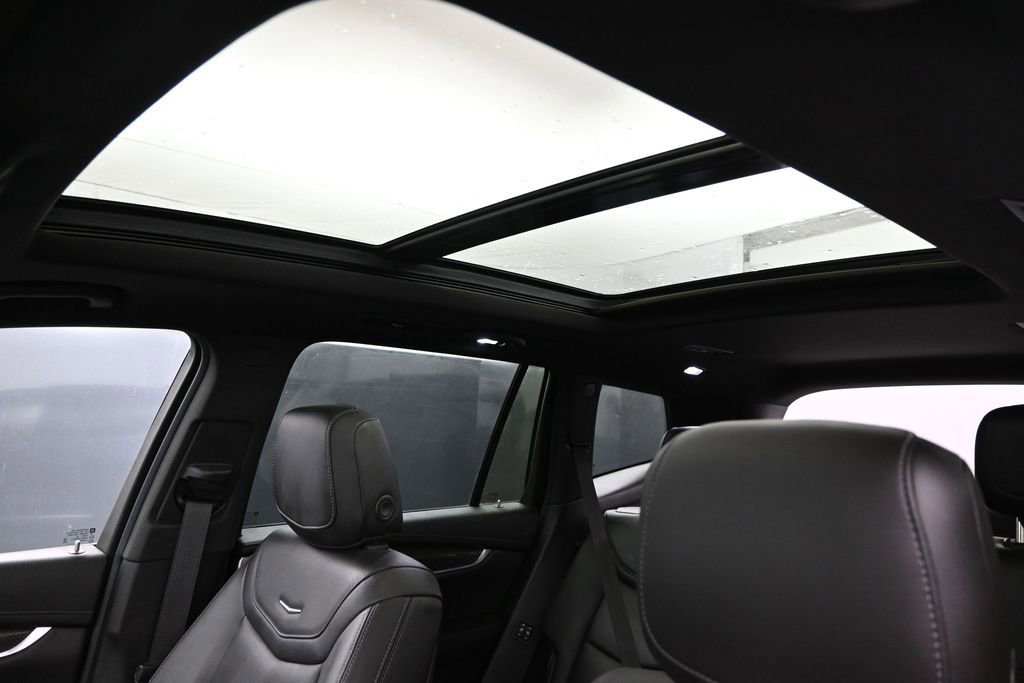 Used 2020 Cadillac XT6 Sport AWD/4WD image 28