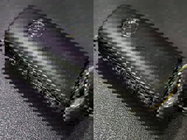 Used 2021 MAZDA MAZDA3 s image 32